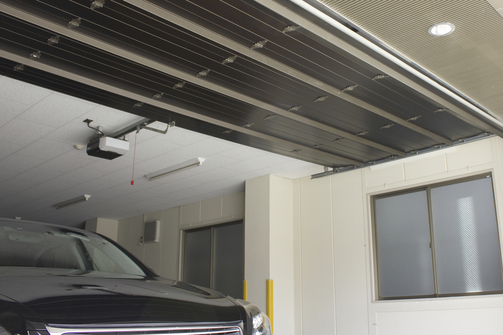 Flip-up,Door,Of,The,Garage